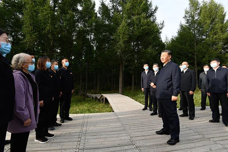 习近平：贯彻新发展理念弘扬塞罕坝精神 努力完成全年经济社会发展主要目标任务