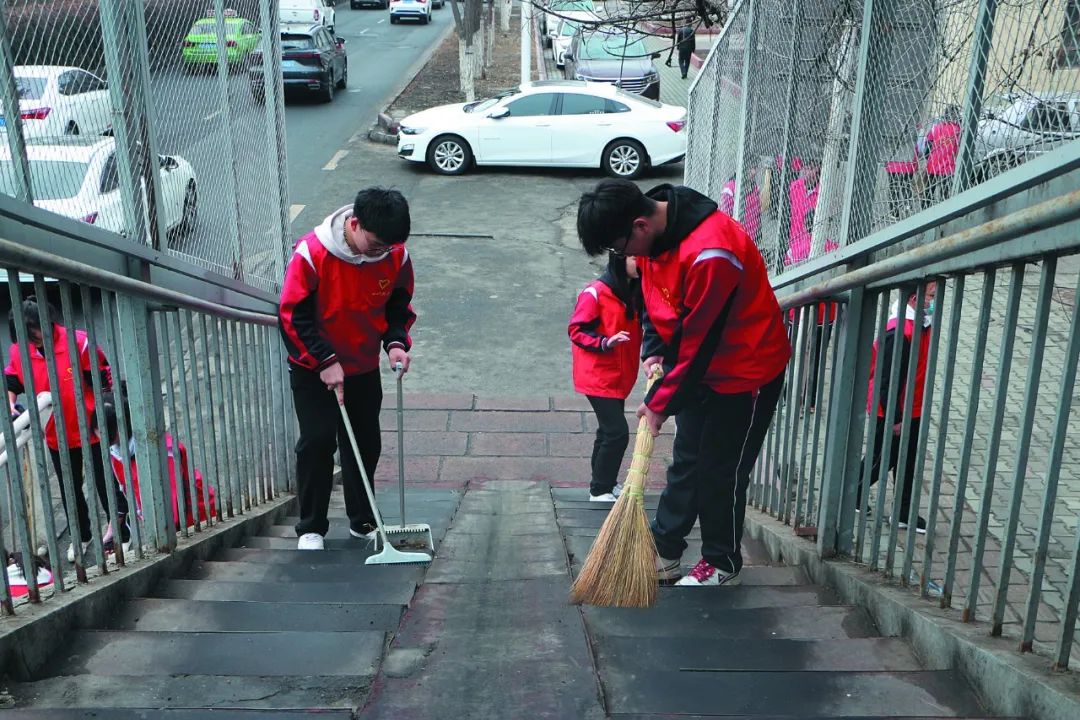 图片新闻